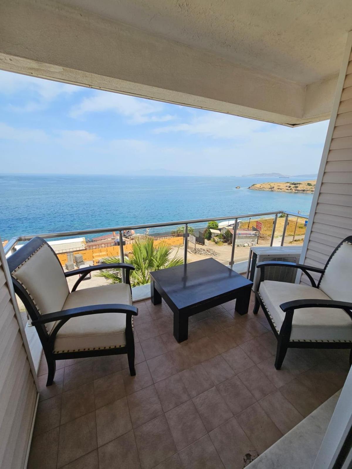 Yenifoca Ersan Hotel Foça Exterior foto