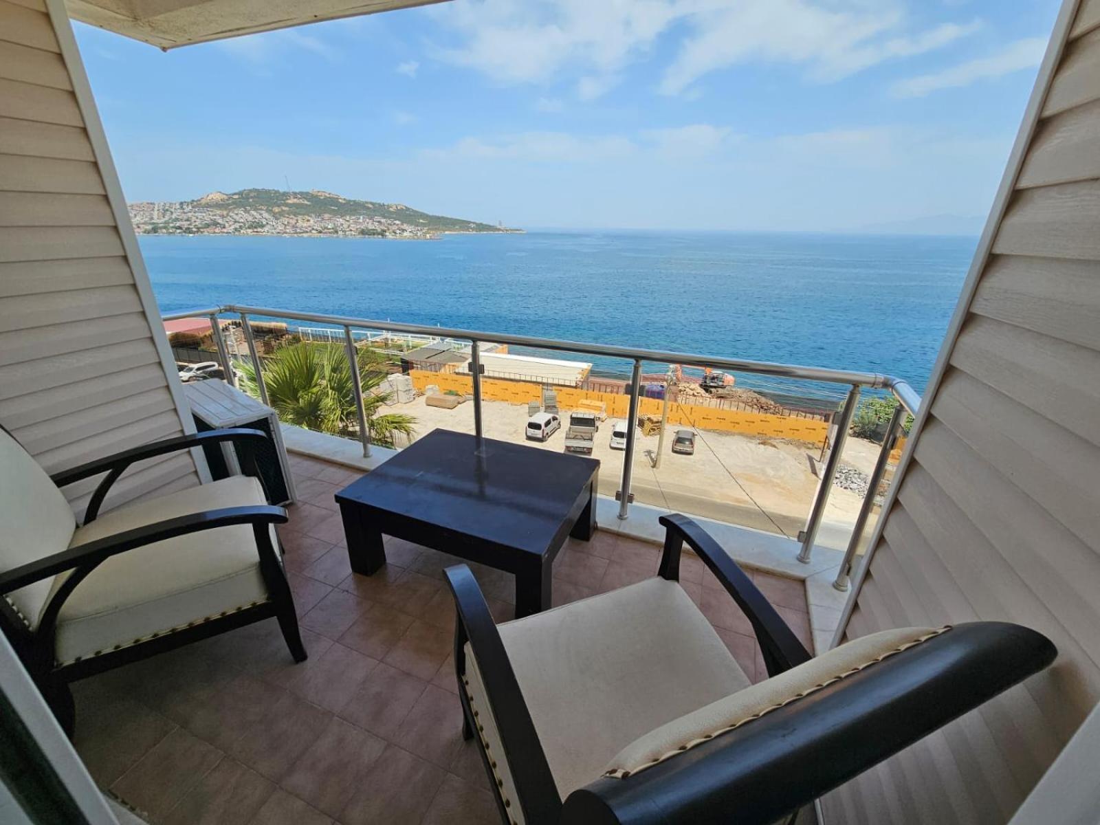 Yenifoca Ersan Hotel Foça Exterior foto